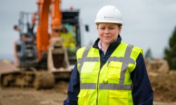 WOMEN IN CONSTRUCTION – IT’S TIME TO BREAK DOWN THE BARRIERS